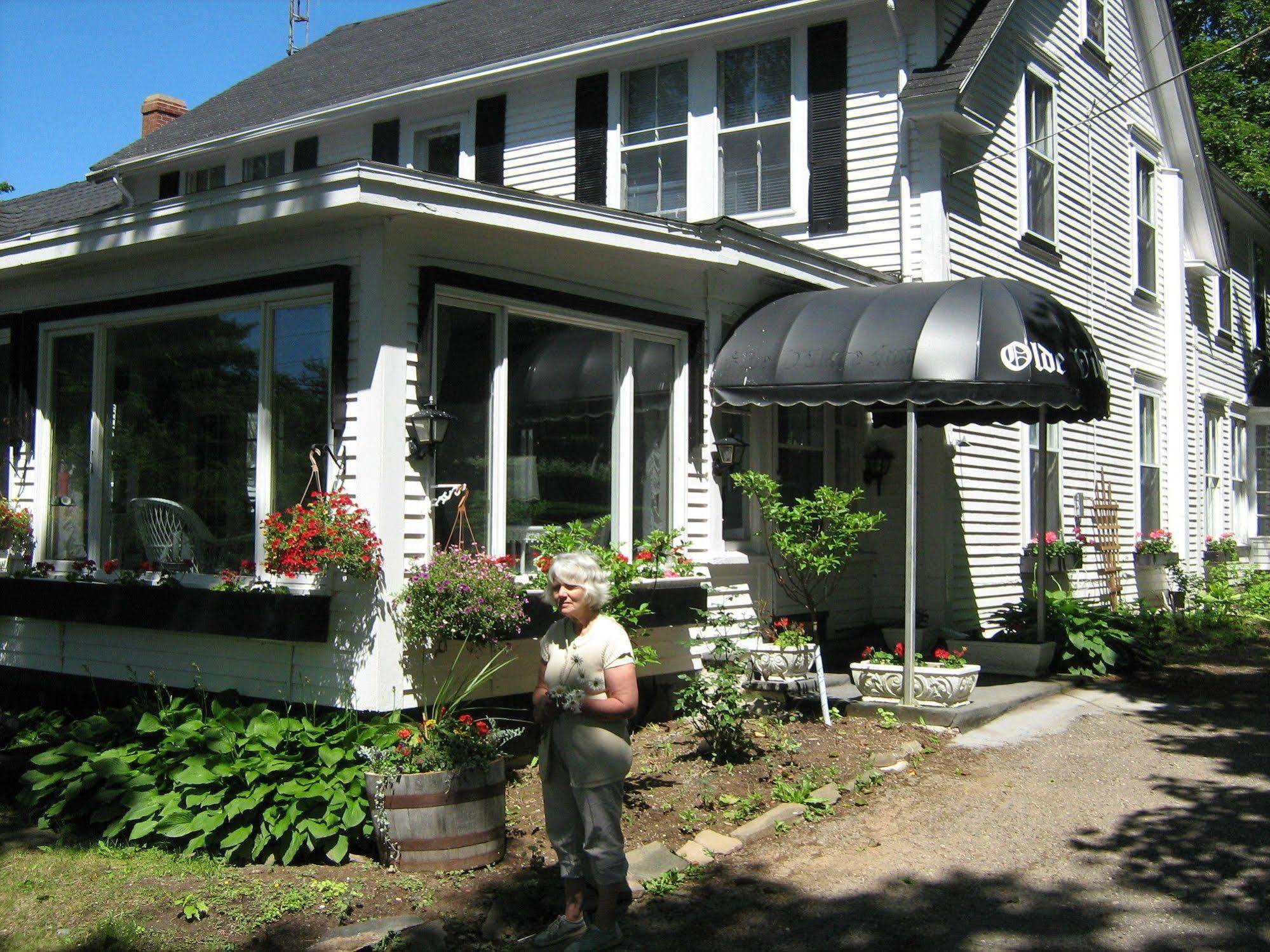 The Olde Village Inn Centreville  Экстерьер фото